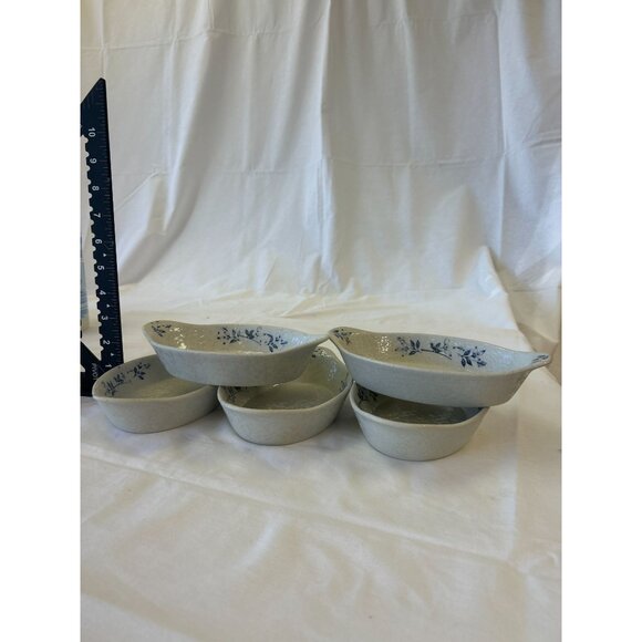Set Of 5 Vintage Gray Oval Ceramic Bowls With Blue Floral Design - Picture 2 of 2